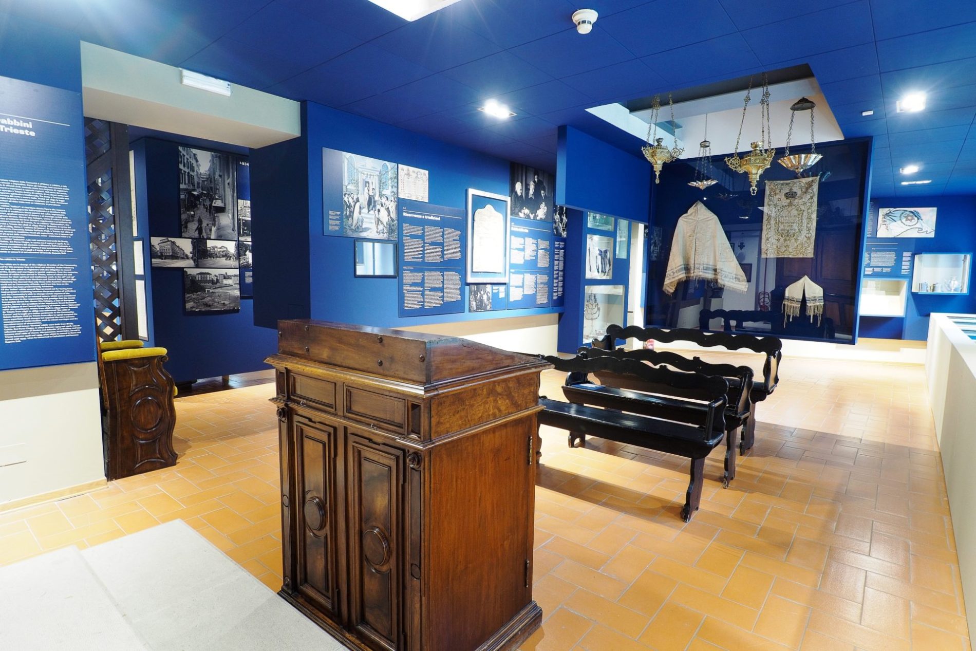 Museo-della-comunita-Ebraica-di-Trieste-Carlo-e-Vera-Wagner-Archivio-del-Museo1